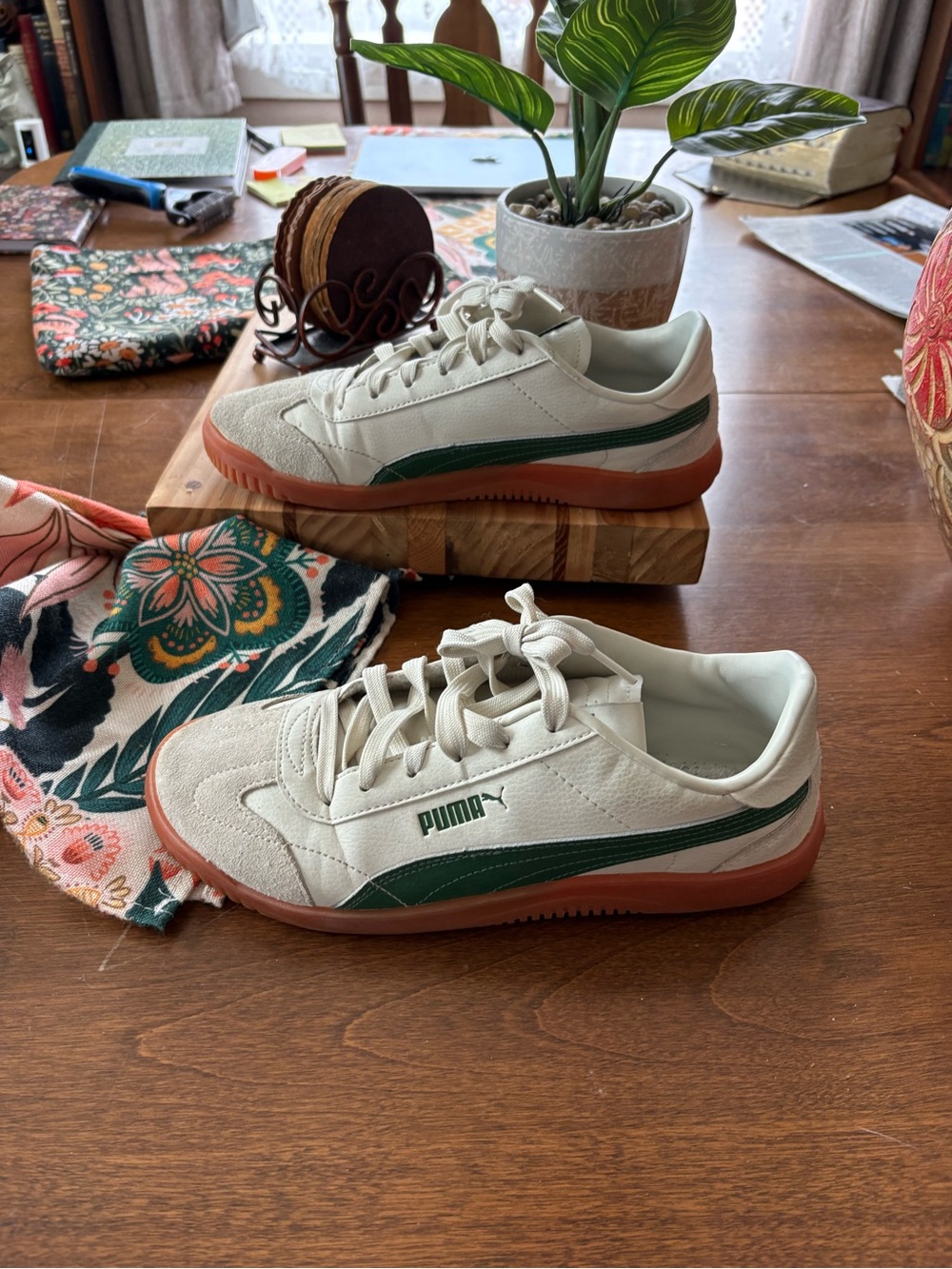 Puma Fashion Sneakers Off White / Green Gum Sole